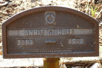 Annie G Huff