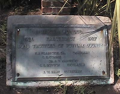 Bridge plaque